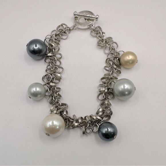 Unbranded Faux Pearl Dangle Bracelet Toggle Clasp Grey Silver White Gold Neutral - Picture 1 of 10